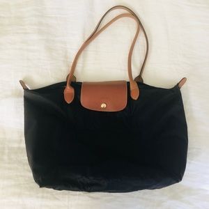 Authentic Long Champ Bag 🖤🥂